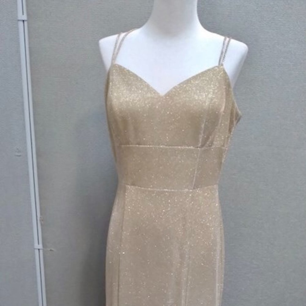 Beautiful Gold, Shimmery Dancing Queen Long Dress!